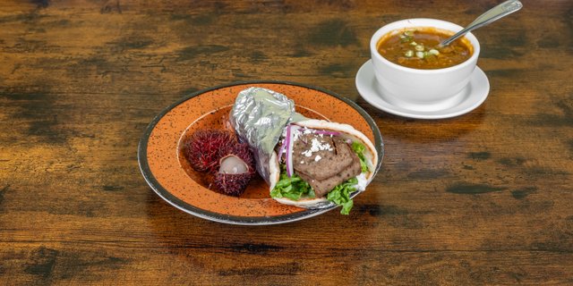 Gyro Wrap Boxed Lunch