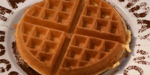 Belgian Waffles w/ Maple Syrup