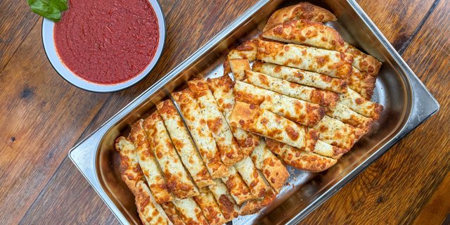 Mozzarella Bread Stix