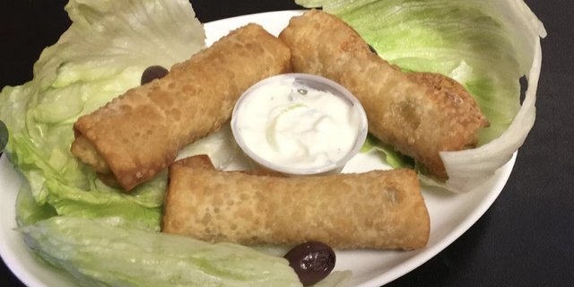 Sambusek w/ Spinach