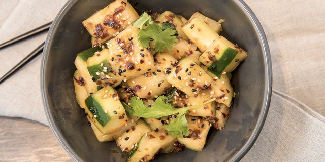 Sichuan Chili Cucumber Tray