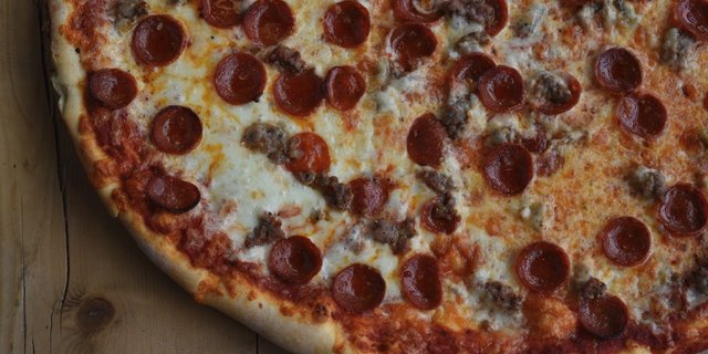 Pepperoni & Sausage Pizza
