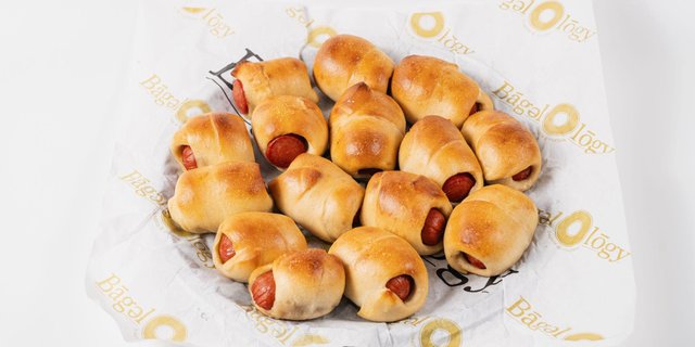 Mini Bagel Dog Platter