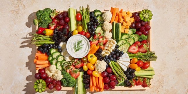 Fruit, Veggie, & Cheese Medium Package