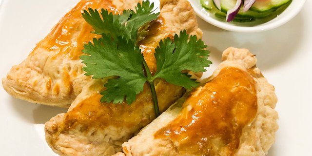 Chicken Curry Puff