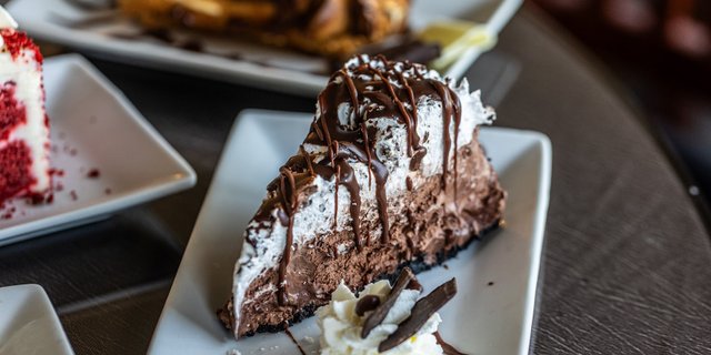 Chocolate Mousse Cake