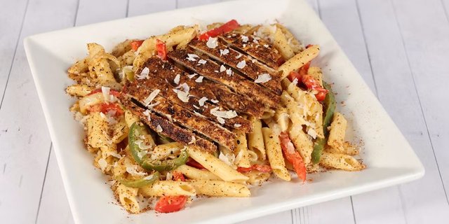 New Orleans Cajun Chicken Pasta