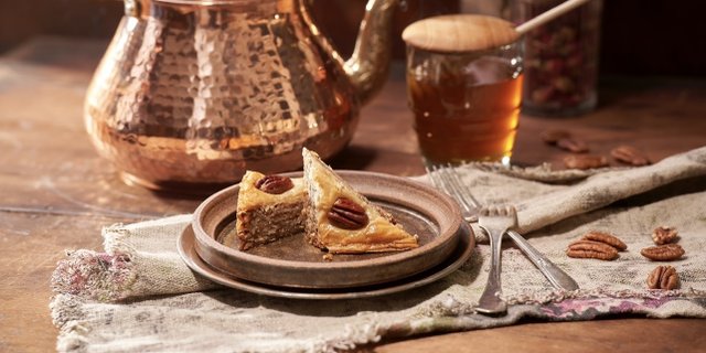 Southern Pecan Baklava Box