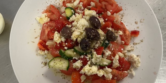 Horiatiki Greek Salad
