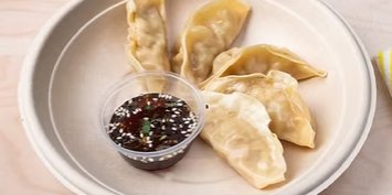 Mandu (Dumplings)