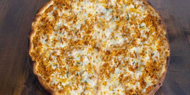 Chicken Chipotle Pizza