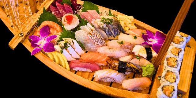 Nigiri & Sashimi Platter