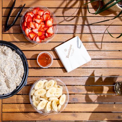 Build-Your-Own Overnight Oats Bar