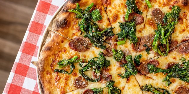 Sausage & Broccoli Rabe White Pizza Pie