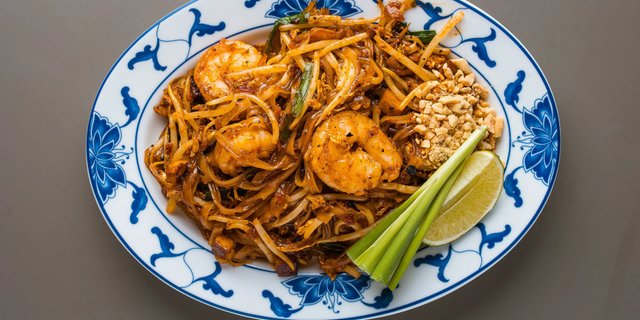 Sidewalk Pad Thai