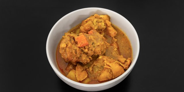 Curried Chicken Entree