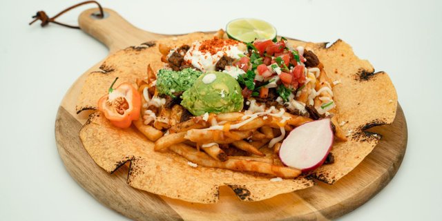 Fries w/ Meat