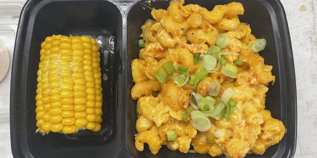 Crawfish Mac & Cheese Boxed Lunch
