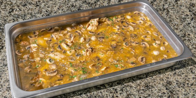 Chicken Marsala Tray