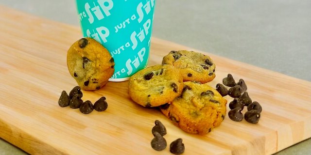 Mini Chocolate Chip Cookie Tray