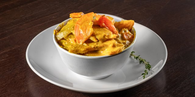 Coconut Curry Plantains