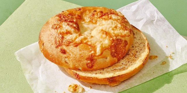 Asiago Bagel Boxed Breakfast