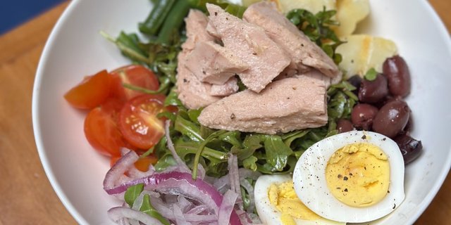 Tuna Nicoise Salad