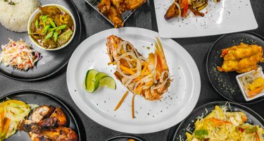 Elegance Bar & Grill