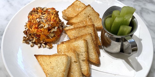 Miss Lucies Pimento Spread