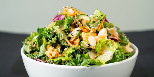Sesame Crunch Family-Style Salad