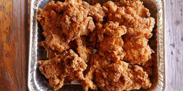 Buttermilk Fried Chicken Thighs