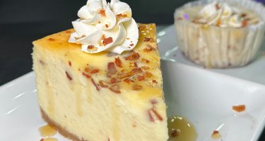 Royal Cheesecake & Varieties