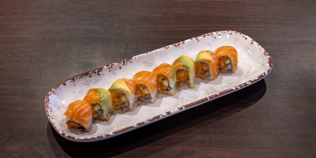 Salmon Lover Roll