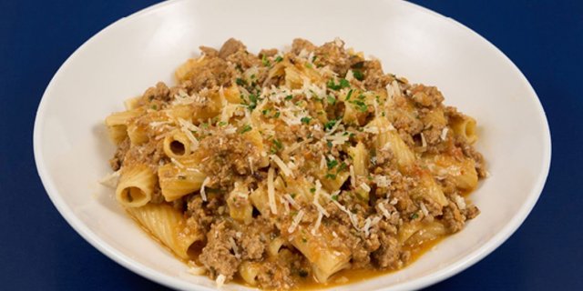 Rigatoni Bolognese Boxed Lunch