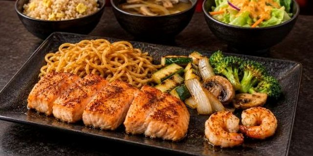 Chicken & Salmon Hibachi Combination