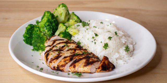 Chicken Breast Boxed Lunch