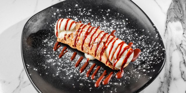 Cannoli