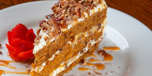 Banana Carrot Cake