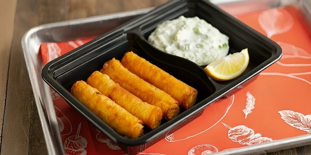Feta Cheese Rolls (4 Pcs)