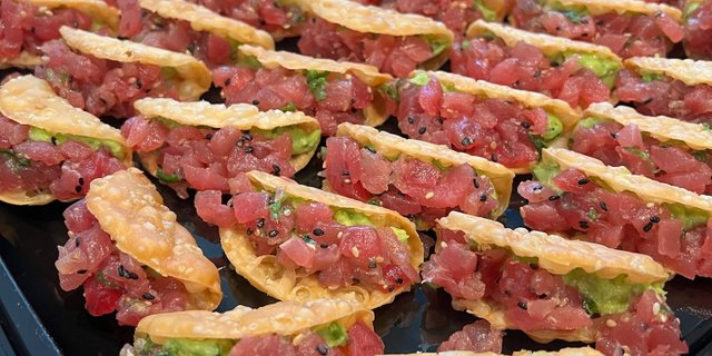Mini Tuna Poke Taco
