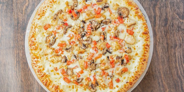 Alfredo Chicken Pizza