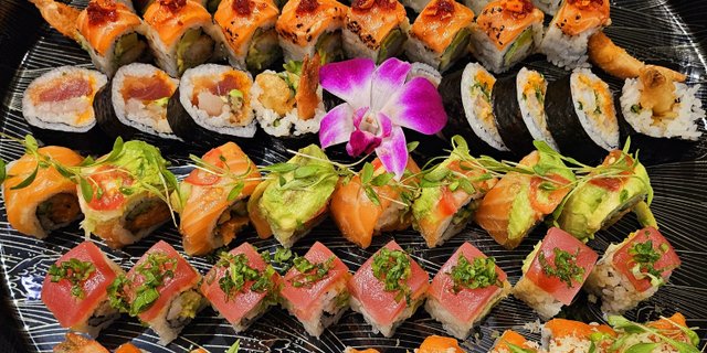 Soma Sushi Catering in Houston, TX - 4820 Washington Ave - Delivery ...