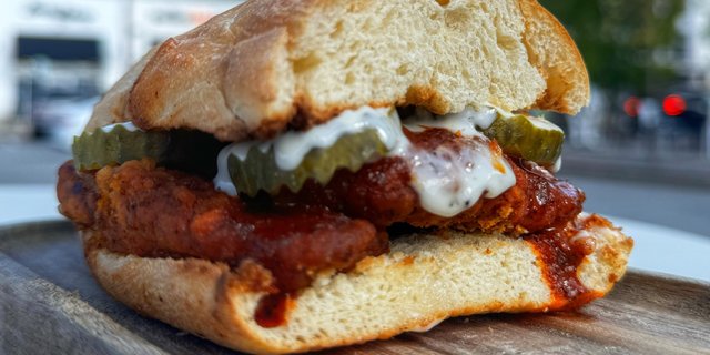 Nashville Hot Chicken Sandwich Boxed Lunch