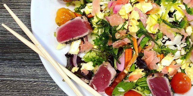 Blackened Seared Ahi Tuna Salad