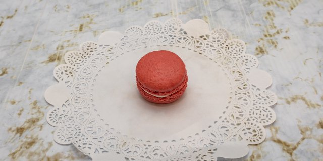 Red Velvet Macaron