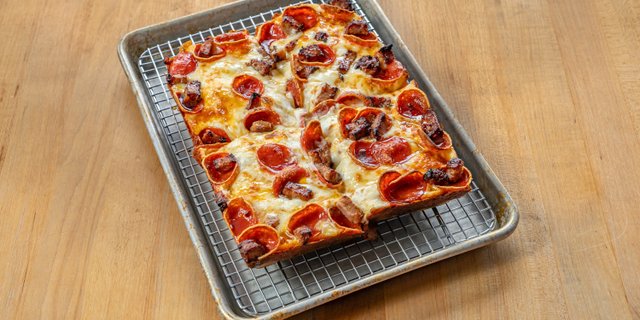 Gluten-Free The Big Von Pizza