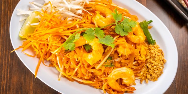Pad Thai Tray