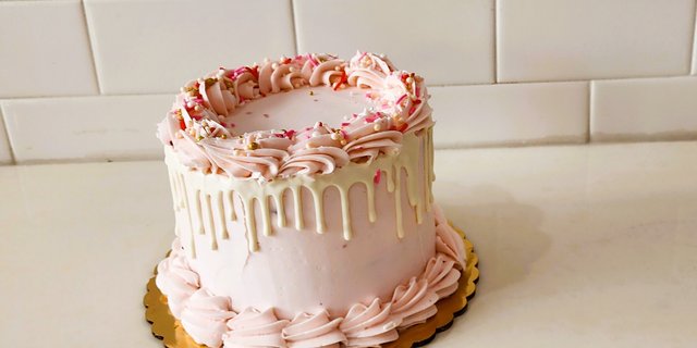 Strawberry Cake