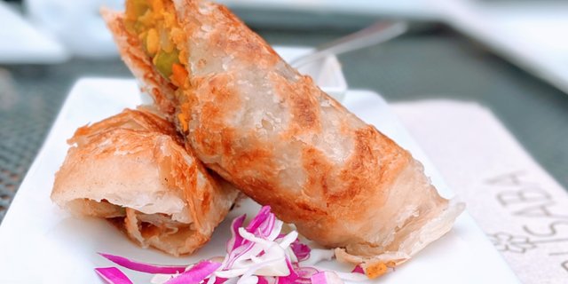 Busaba Chicken Puff