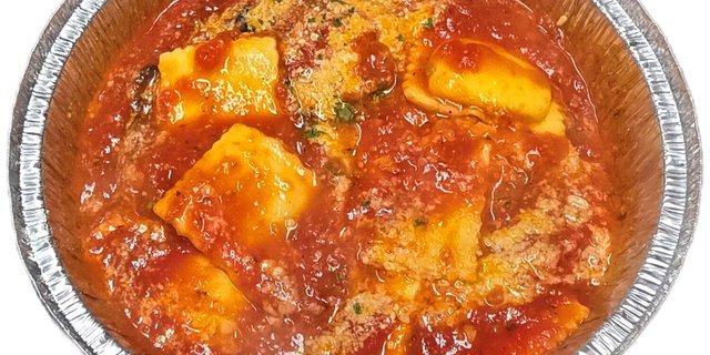 Riccota Ravioli in Marinara